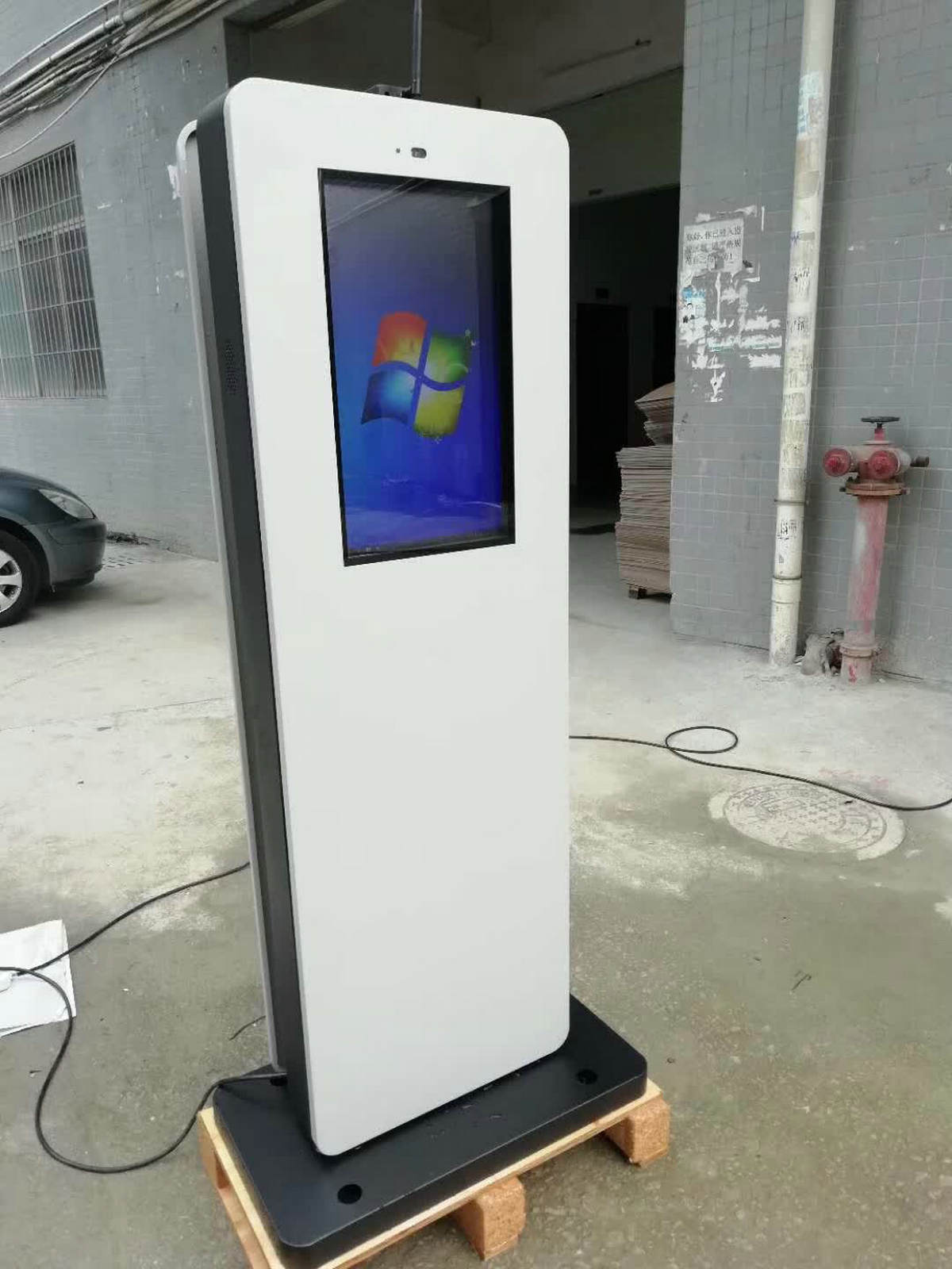 Pantalla LCD de pie de 21,5 pulgadas