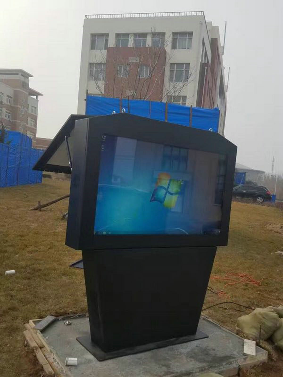 Pantalla LCD de pie de 55 pulgadas