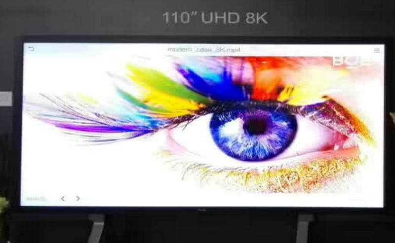 Pantalla LCD montada en la pared de 110 pulgadas
